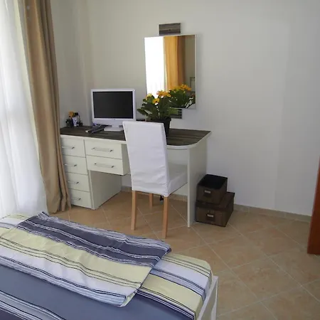Apartman Alexandrovi In Cascadas