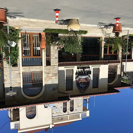 Apartman Alexandrovi In Cascadas Napospart